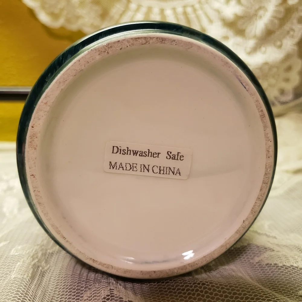 Vtg Canister GEI Handpainted Cherry Sealing Lid